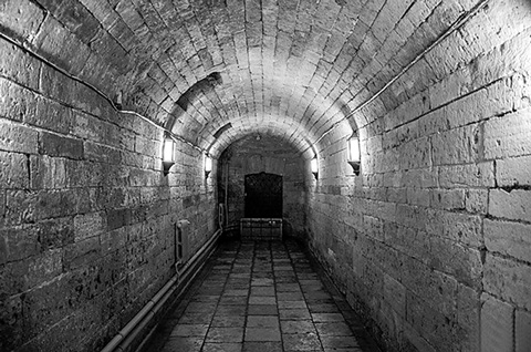Подземный ход дворца